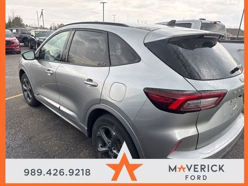 Used 2024 Ford Escape ST-Line w/ Tech Pack #1 AWD/4WD image 5