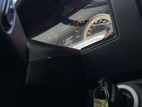 Used 2018 RAM 1500 Laramie image 24