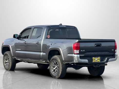 Used 2022 Toyota Tacoma SR5 image 6