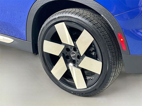 Certified 2025 MINI Cooper Countryman S AWD/4WD image 26