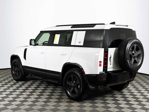 Certified 2022 Land Rover Defender 110 image 7