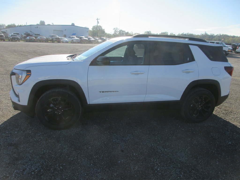 New 2027 GMC Terrain Elevation w/ Elevation Premium Package FWD image 7