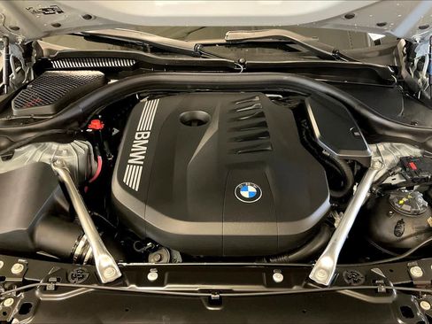 New 2026 BMW 540i xDrive w/ M Sport Package AWD/4WD image 16