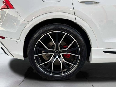 Used 2019 Audi Q8 Premium Plus w/ Premium Plus image 56