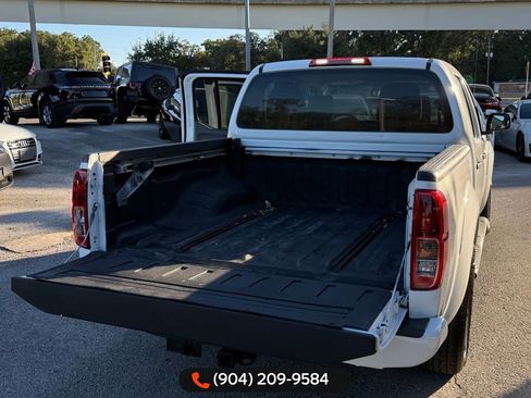 Used 2015 Nissan Frontier SV w/ SV Value Truck Package image 28