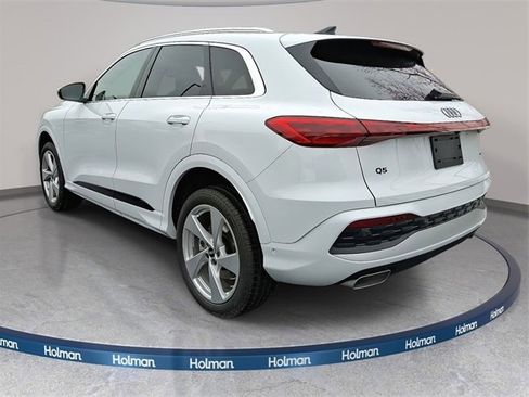 New 2025 Audi Q5 Premium Plus image 2