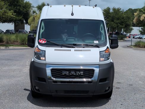 Used 2022 RAM ProMaster 2500 w/ Convenience Group FWD image 3
