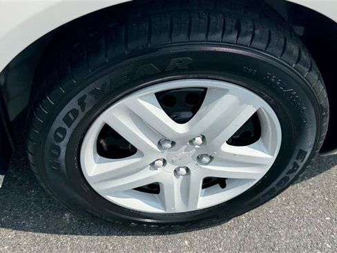 Used 2009 Chevrolet Impala LS FWD image 27