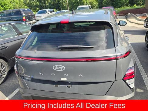 Used 2026 Hyundai Kona SE FWD image 9