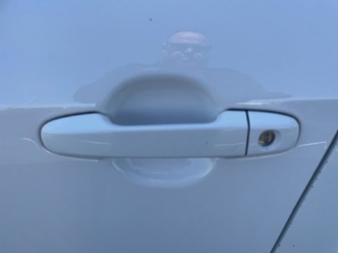 Used 2014 Toyota Camry L image 7