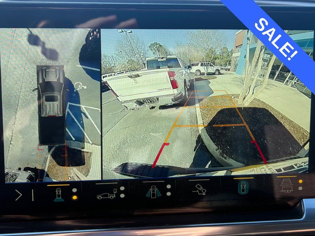 Used 2025 Chevrolet Silverado 2500 High Country w/ Technology Package AWD/4WD image 10