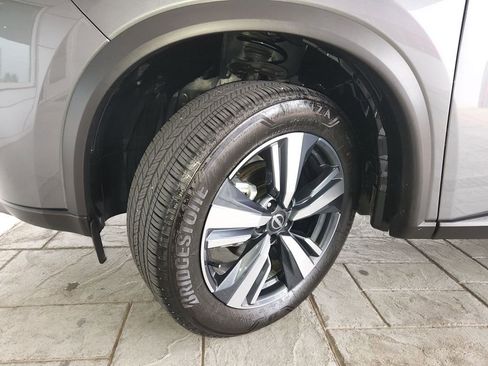 Certified 2024 Nissan Rogue SL w/ SL Premium Package image 33