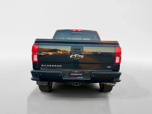 Used 2017 Chevrolet Silverado 1500 LTZ Z71 w/ LTZ Plus Package image 4