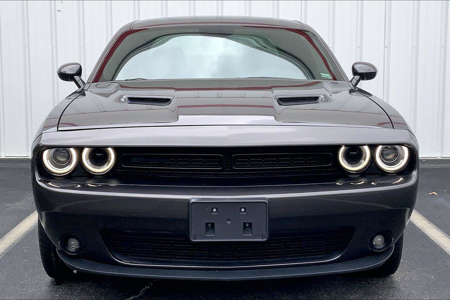 Used 2022 Dodge Challenger SXT w/ Blacktop Package RWD image 3
