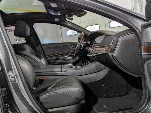 Used 2019 Mercedes-Benz S 450 4MATIC Sedan w/ Premium Package image 23