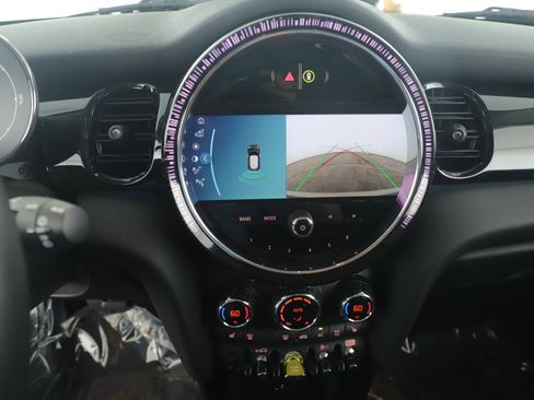 Used 2023 MINI Cooper SE image 13