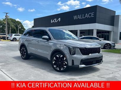 Certified 2024 Kia Sorento EX w/ Panoramic Sunroof Package