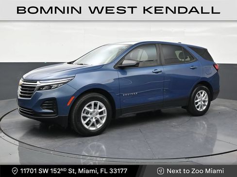 Used 2024 Chevrolet Equinox LS FWD image 1