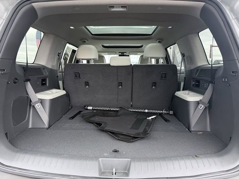 Used 2024 Hyundai Santa Fe Limited image 7