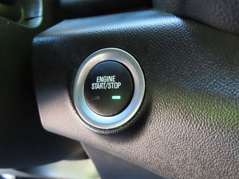 Used 2024 GMC Terrain SLT w/ Infotainment Package II AWD/4WD image 13