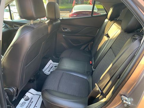 Used 2015 Buick Encore Convenience FWD image 9