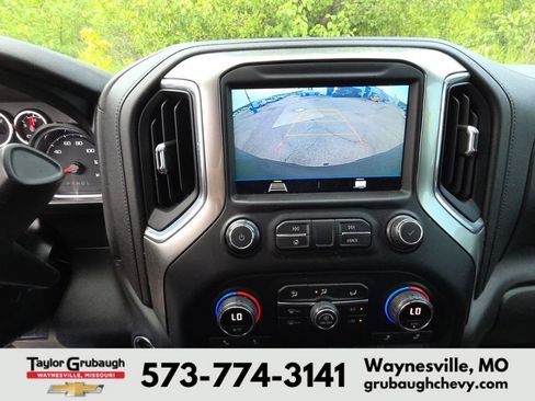 Certified 2021 Chevrolet Silverado 1500 LT AWD/4WD image 12