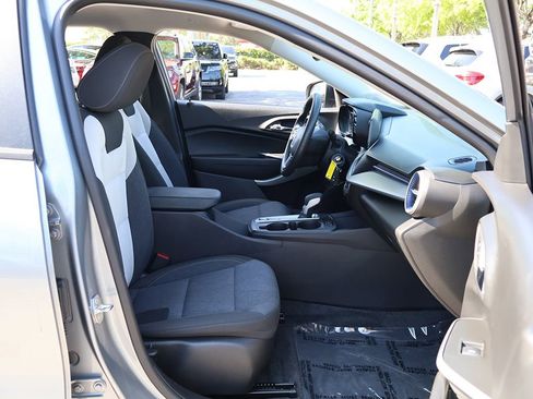 Used 2024 Chevrolet Trax LS w/ Driver Confidence Package FWD image 25