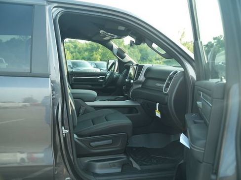 New 2026 RAM 1500 Big Horn AWD/4WD image 16