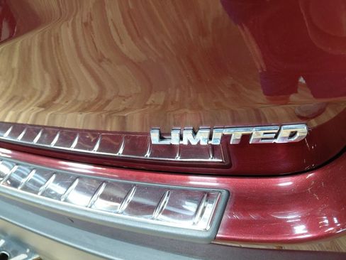 Used 2019 Toyota Highlander Limited Platinum AWD/4WD image 26