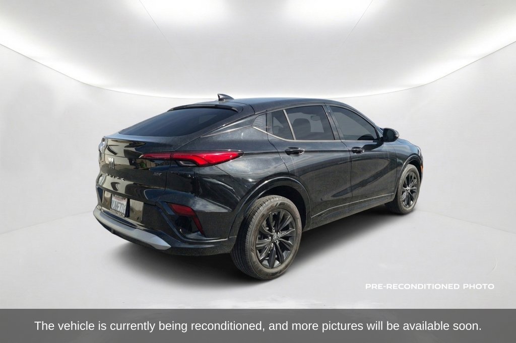 Used 2024 Buick Envista Sport Touring w/ Convenience I Package FWD image 6