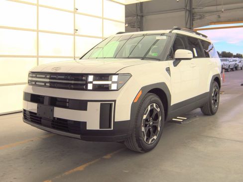 Used 2026 Hyundai Santa Fe SEL image 7