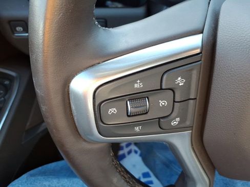 Used 2025 Chevrolet Silverado 2500 LT AWD/4WD image 21