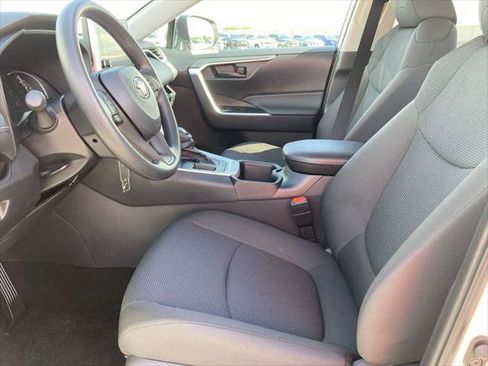 Certified 2025 Toyota RAV4 LE FWD image 16