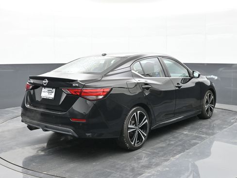 Used 2021 Nissan Sentra SR image 8