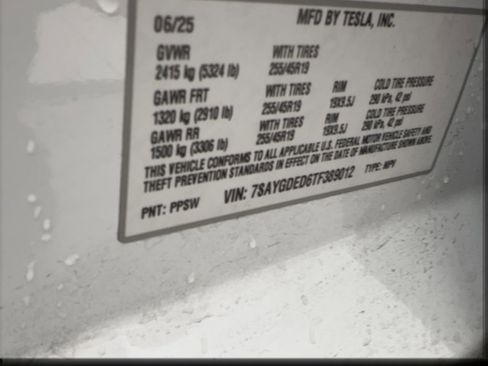 Used 2026 Tesla Model Y 2WD image 47
