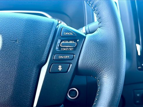 Used 2024 Nissan Frontier SV w/ SV Convenience Package RWD image 28
