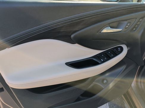 Used 2019 Buick Envision Essence w/ LPO, Roadside Safety Package image 13