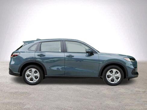 Used 2025 Honda HR-V LX image 10