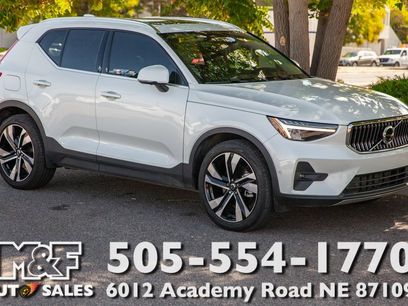 Used 2023 Volvo XC40 B4 Ultimate w/ Protection Package Premier