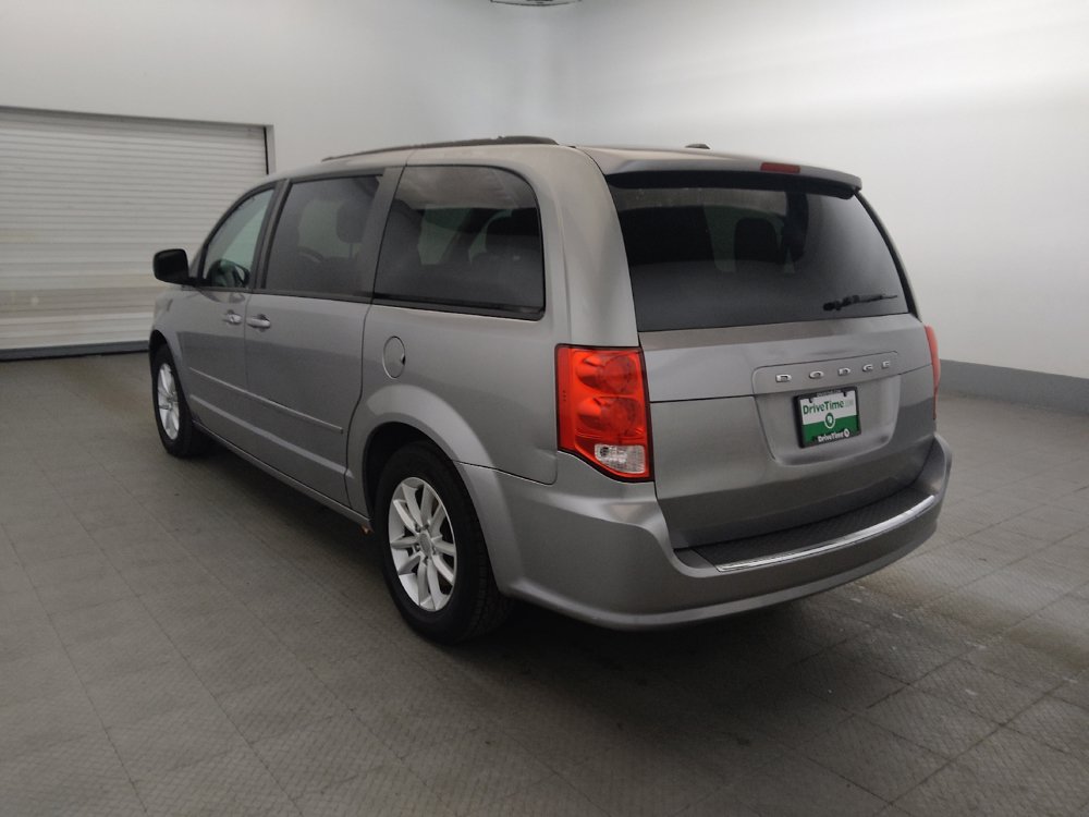 Used 2016 Dodge Grand Caravan SXT w/ UConnect Hands-Free Group FWD image 5