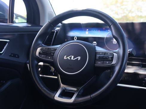 Used 2023 Kia Sportage SX FWD image 7