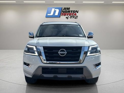 Used 2024 Nissan Armada Platinum w/ Cargo Package RWD image 2