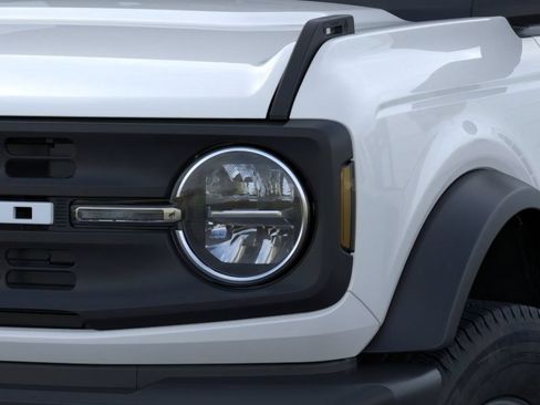 New 2025 Ford Bronco 4-Door AWD/4WD image 52