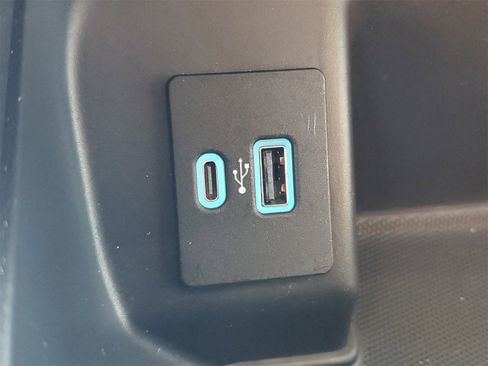 Certified 2022 Ford F150 XL w/ Equipment Group 101A High image 26