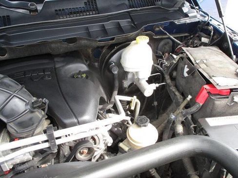 Used 2009 Dodge Ram 1500 Truck Sport image 32