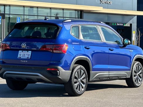 Used 2024 Volkswagen Taos S FWD image 4