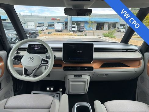 Certified 2025 Volkswagen ID. Buzz 1st Edition AWD/4WD image 13