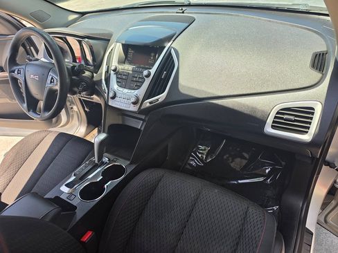Used 2014 GMC Terrain SLE FWD image 34