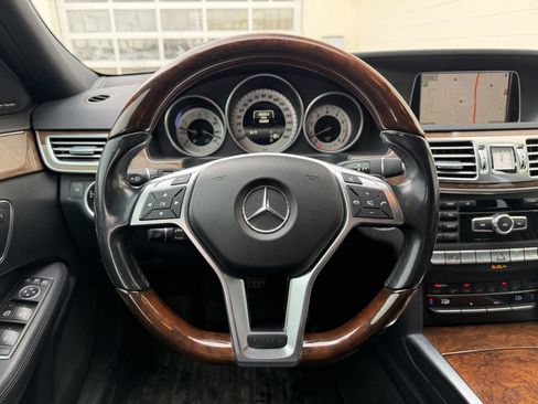 Used 2015 Mercedes-Benz E 350 4MATIC Wagon image 16
