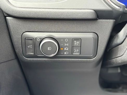 Certified 2022 Ford Escape Titanium w/ Class II Trailer Tow Package image 41